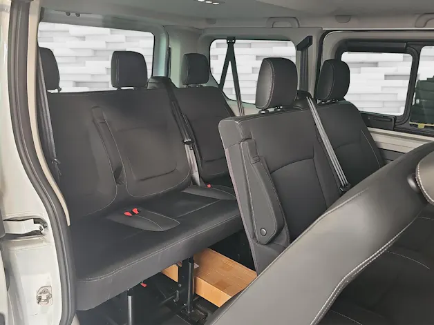 Renault Trafic Passenger 2.0 dCi Blue 150 techno