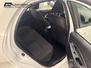 Mazda 2 Hybrid Agile