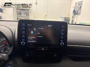 Mazda 2 Hybrid Agile