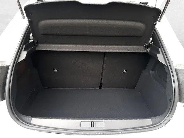 Peugeot 208 1.2 Hybrid Allure Premium