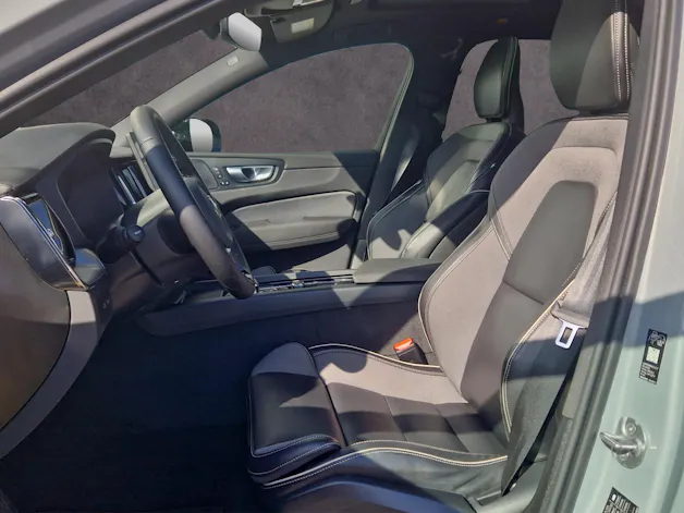 Volvo XC60 2.0 T6 TE Black Edition eAWD