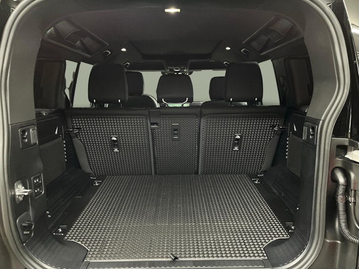 Fahrzeugbild LAND ROVER DEFENDER