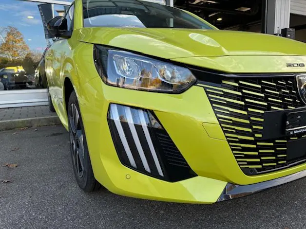 Peugeot 208 1.2 Hybrid Allure Premium