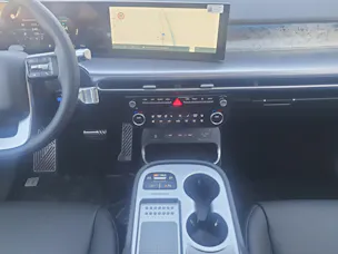Hyundai Ioniq 9 Calligraphy 4WD 6pl. Relax 600 kms d'autonomie