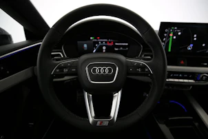 Fahrzeugbild AUDI A5 Sportback 2.0 40 TDI S Line Attraction quattro S-Tronic