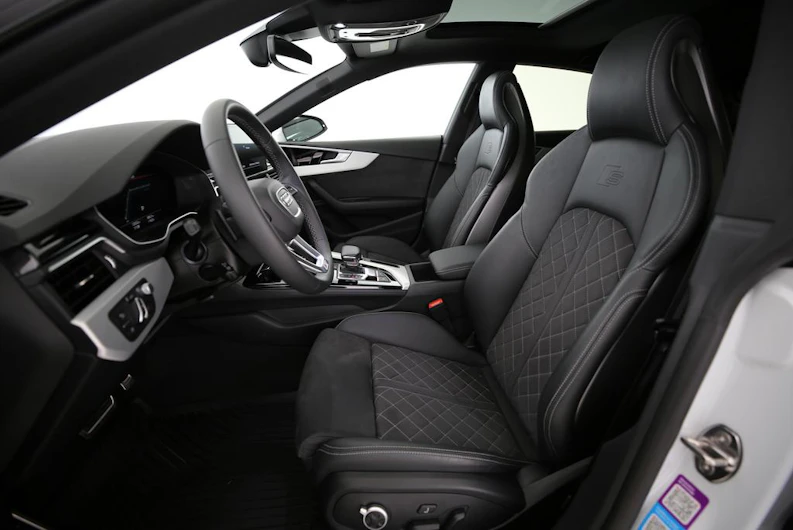 Fahrzeugbild AUDI A5