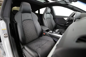 Fahrzeugbild AUDI A5 Sportback 2.0 40 TDI S Line Attraction quattro S-Tronic