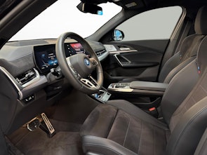 immagine del veicolo BMW iX2 30 xDrive