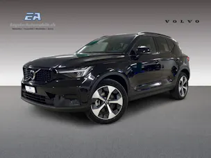 Volvo XC40 2.0 B3 MH Plus Dark