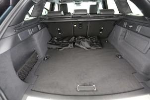 image du véhicule LAND ROVER Range Rover Velar 2.0 P400e Dynamic SE