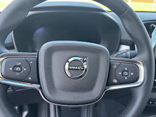 Volvo XC40 2.0 B3 MH XCITE