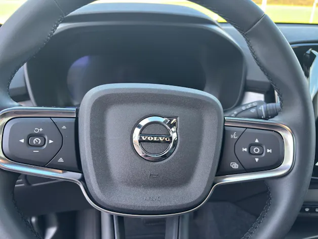 Volvo XC40 2.0 B3 MH XCITE