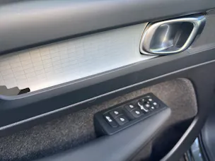 Volvo XC40 2.0 B3 MH XCITE
