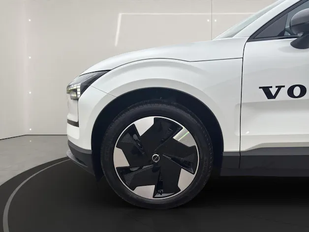 Volvo EX30 E60 Twin Plus Performance AWD