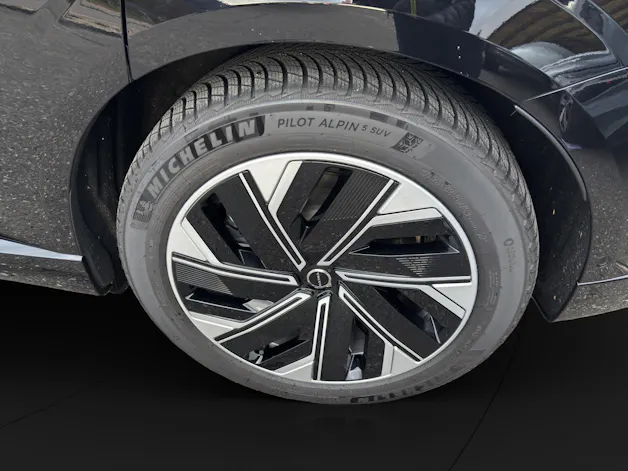 Volvo ES90 Ultra