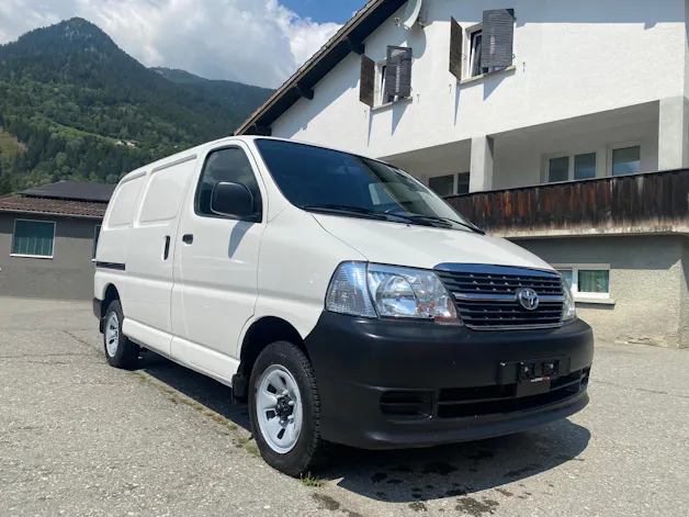 Toyota HIACE Kaw. 2.5 D-4D 4x4 5T.