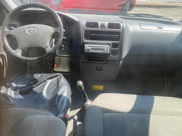 Toyota HIACE Kaw. 2.5 D-4D 4x4 5T.