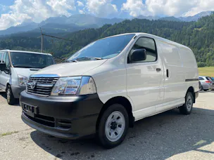 Toyota HIACE Kaw. 2.5 D-4D 4x4 5T.