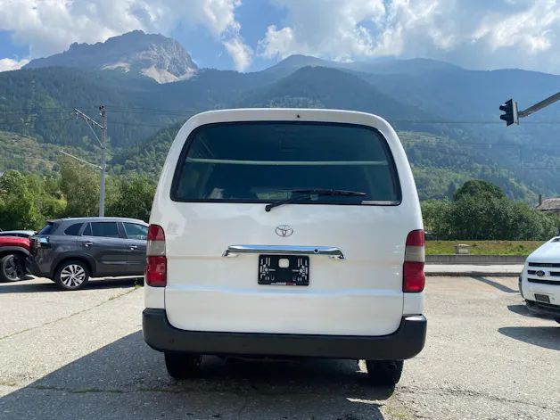 Toyota HIACE Kaw. 2.5 D-4D 4x4 5T.