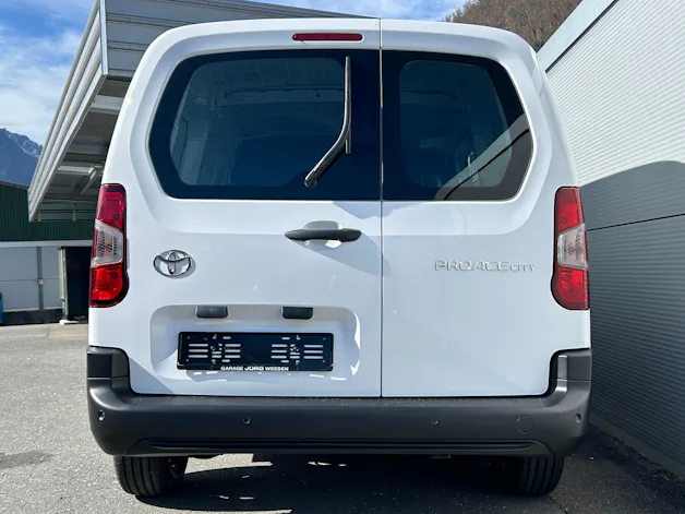 Toyota PROACE CITY Van L2 1.5 D Active