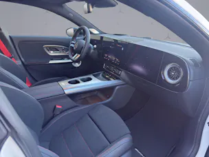 Mercedes-Benz CLA 220 AMG Line 4matic