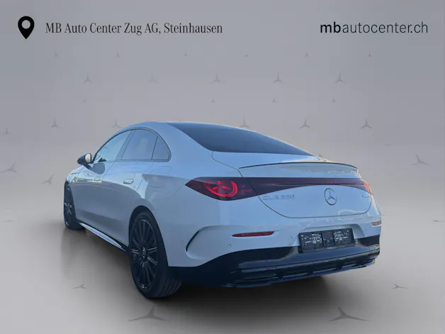Mercedes-Benz CLA 220 AMG Line 4matic
