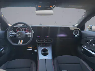 Mercedes-Benz CLA 220 AMG Line 4matic
