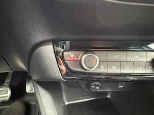 Opel Corsa 1.2 T Hybrid Viva