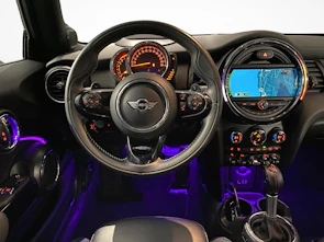 immagine del veicolo MINI F56 2.0i Cooper S SAG
