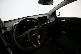 https://vehicle.imgix.net/4214783/f448ed63-e4b4-4f7c-b65c-9b24b43afc46.jpg