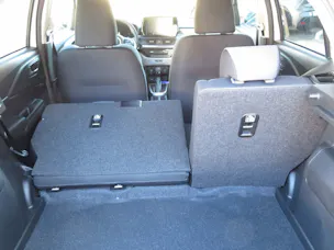 Suzuki Swift 1.2 Sakura Top Hybrid