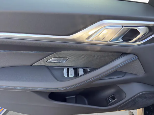BMW i4 M60