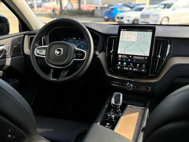 Volvo XC60 2.0 T8 TE Plus Dark eAWD