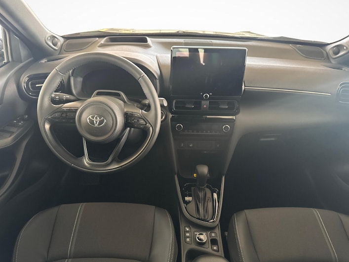 Fahrzeugbild TOYOTA YARIS CROSS