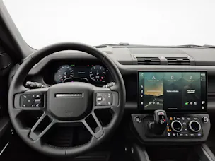 Land Rover Defender 130 3.0 D I6 350 X-Dynamic HSE 1.99% Leasing 10'000.- Eintauschprämie
