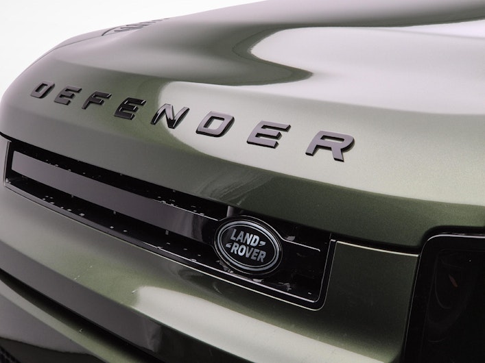 Fahrzeugbild LAND ROVER DEFENDER