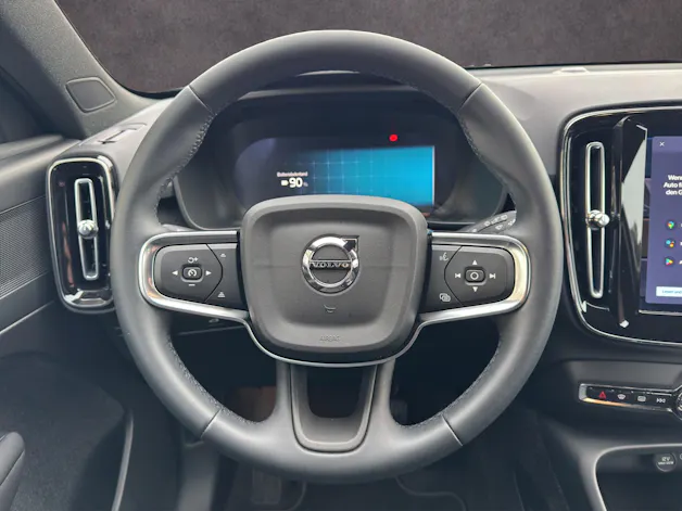 Volvo EX40 Twin Plus AWD