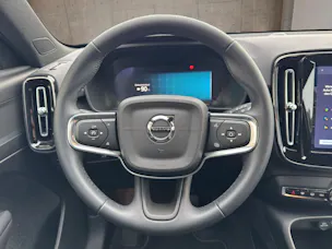VOLVO EX40 Twin Plus AWD