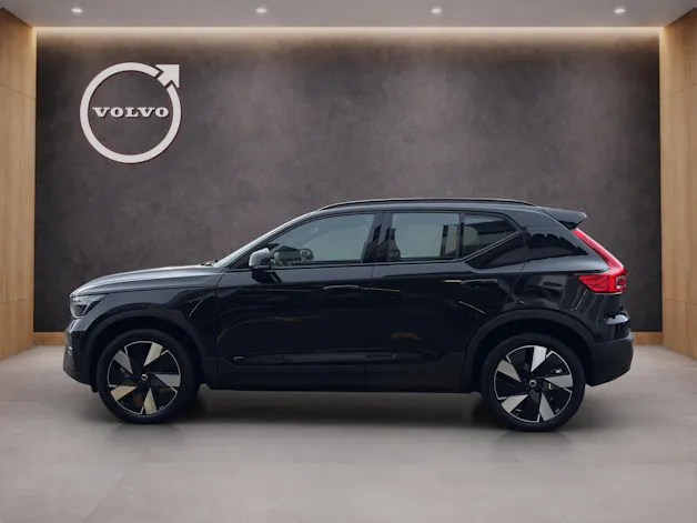 Volvo EX40 Twin Plus AWD