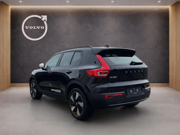 Volvo EX40 Twin Plus AWD