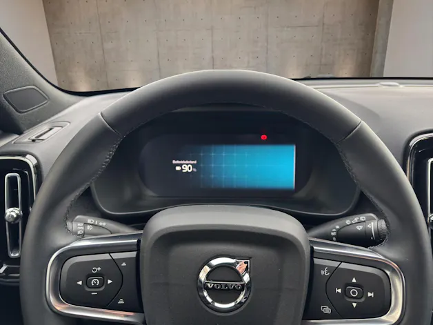 VOLVO EX40 Twin Plus AWD