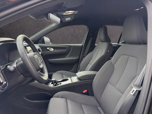 Volvo EX40 Twin Plus AWD