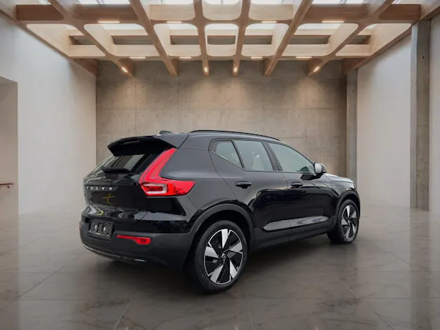 VOLVO EX40 Twin Plus AWD