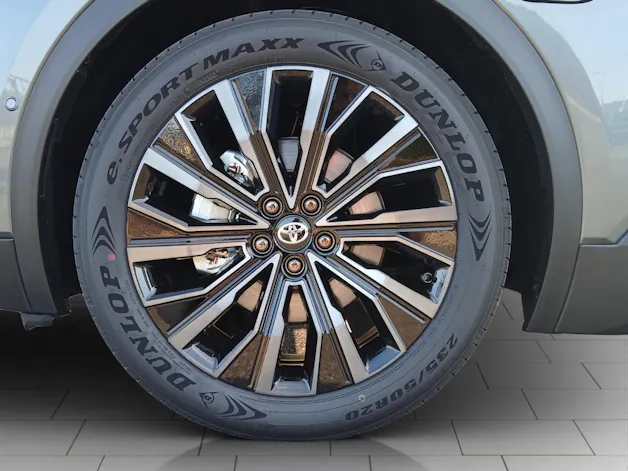 Toyota C-HR+ Premium AWD