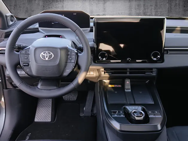 Toyota C-HR+ Premium AWD