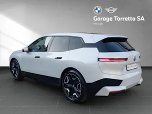 BMW iX xDrive40