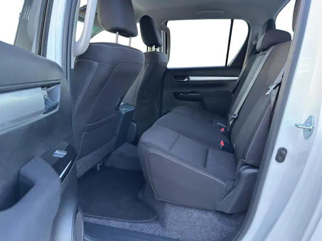 Toyota Hilux Double Cab.-Pick-up 2.8 D-4D 204 Style