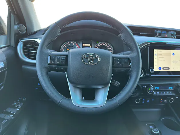 Toyota Hilux Double Cab.-Pick-up 2.8 D-4D 204 Style