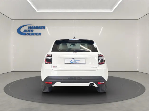 Fiat 600 1.2 Hybrid Icon Swiss Edition