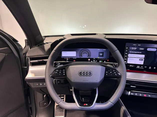 Audi Q3 SUV TFSI quattro 195 kW S tronic